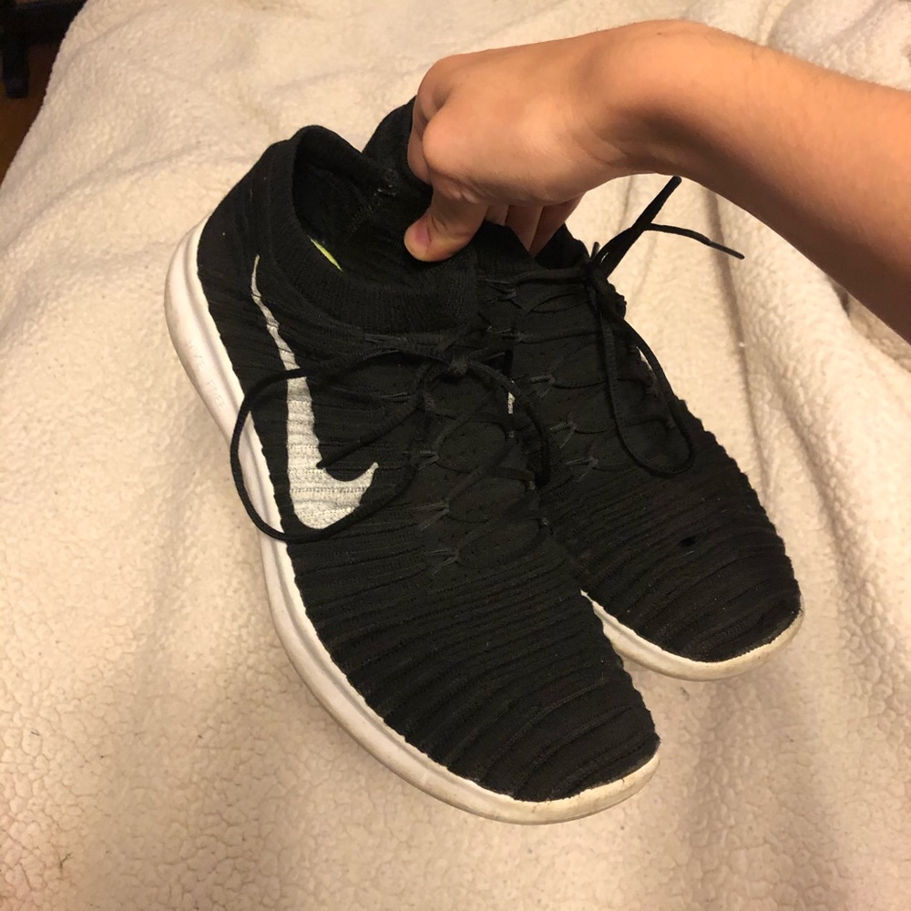 Nike free runs